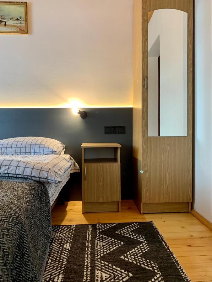 Ніч Над Карпатами Hotel สลาฟสเก ภายนอก รูปภาพ